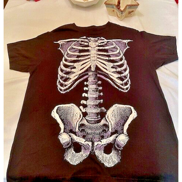 Halloween Skeleton Shirt - Glows in The Dark Tee Size Large - Picture 1 of 8